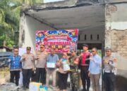 Dukung Kesejahteraan Masyarakat, Kapolres Prabumulih Turun Langsung Bantu Keluarga Korban Kebakaran
