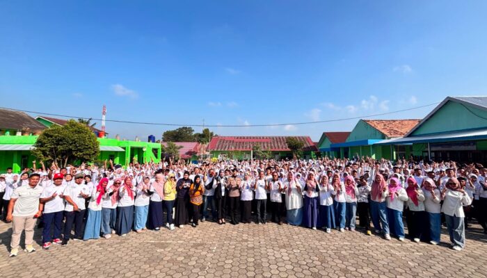 Sekolah Jadi Rumah Kedua, SMAN 11 Palembang Perkuat Pendidikan Karakter Sejak Hari Pertama
